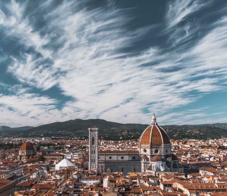 Tour dell'Italia in macchina da nord a sud. L'itinerario possibile per 10 giorni